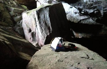 Zelt in der Charles Brewer Höhle